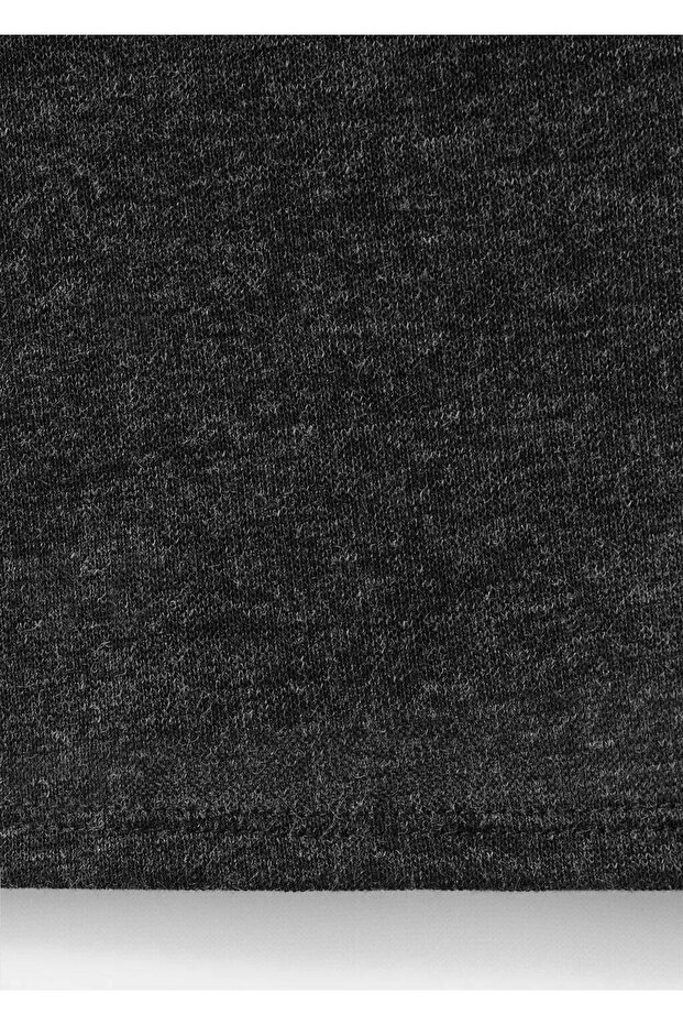 Metal detaylı tişört - 5