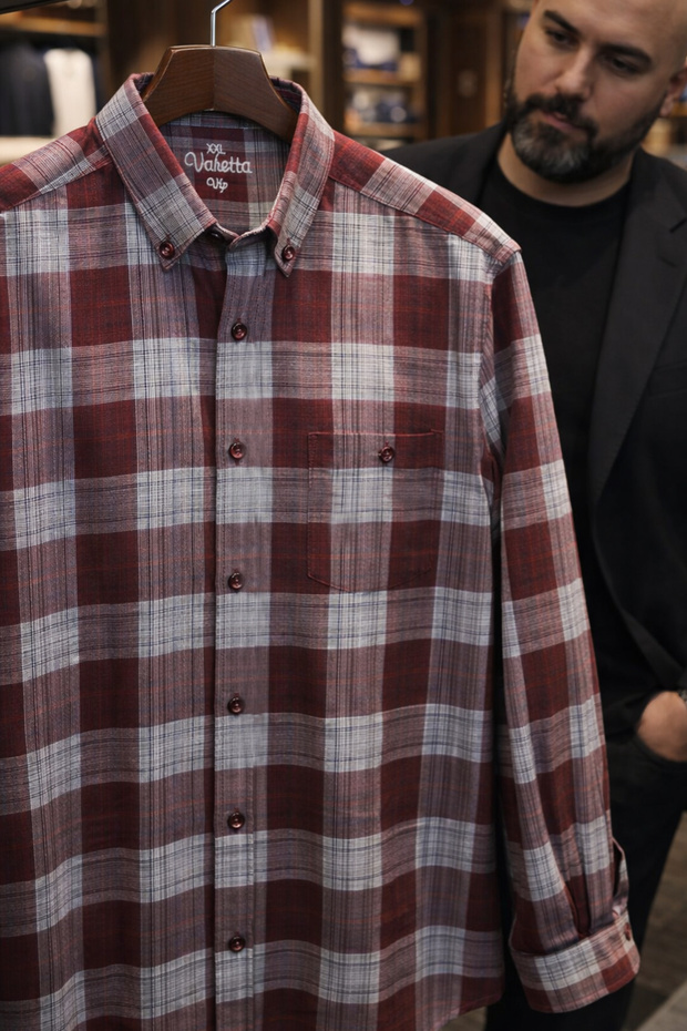 Men's Burgundy Large Size Shirt Long Sleeve Pocketed Checkered
