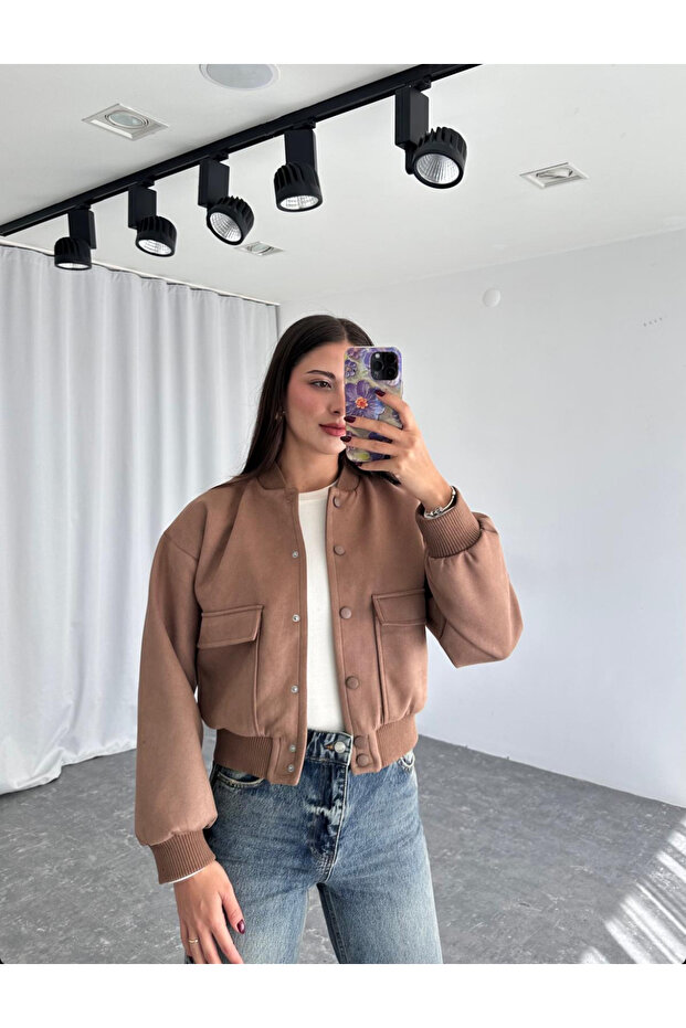 Wide Pocket Snap Button Bomber Jacket - 4