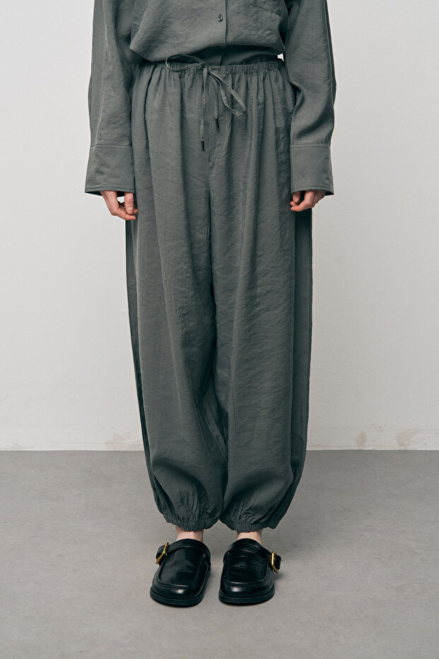 Women's Lyocell Luxe Silky Textured Jogger Pants