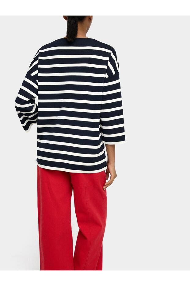 Çizgili Örme Kazak - 4