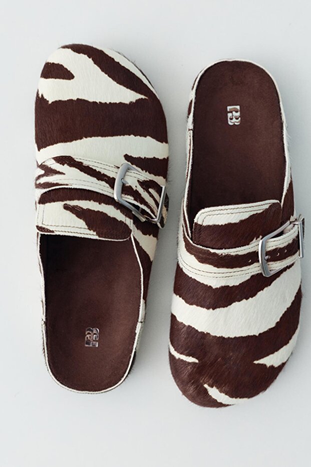 Hayvan desenli tokalı deri sabo - 2