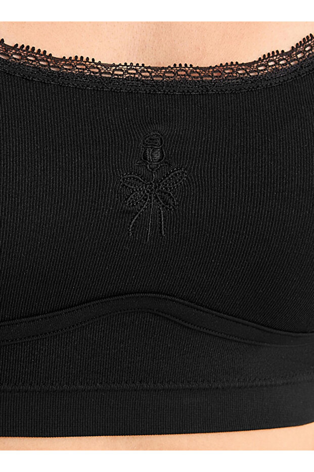 حمالة صدر متوسطة التغطية بدون خياطة - 3