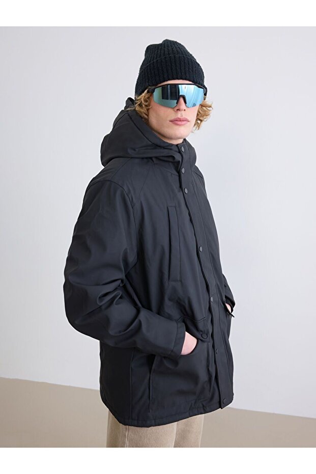Xside Black Standard Fit Hooded Men's Coat