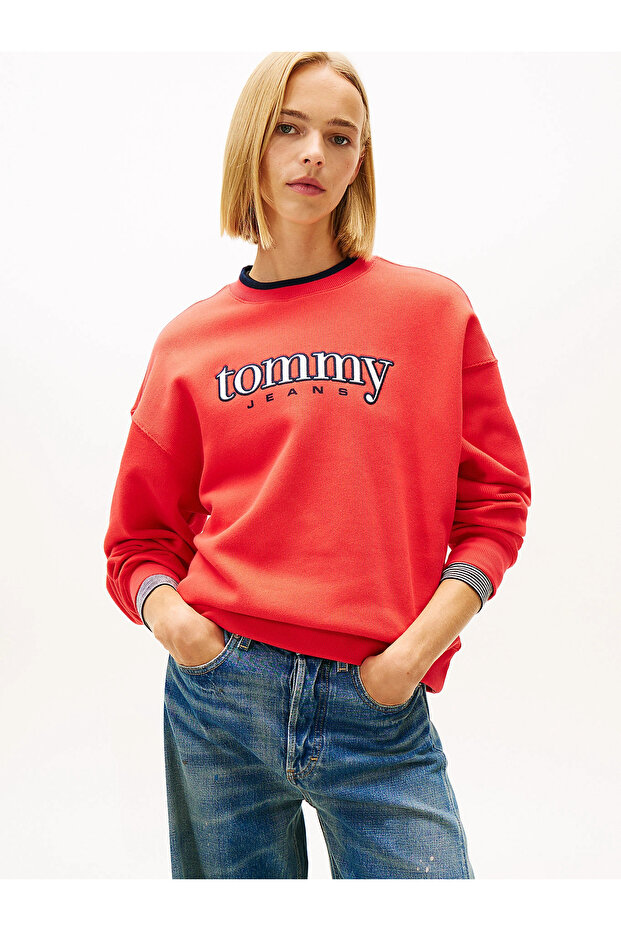 Tjw Boxed Cut Tommy Appliqué Crew Neck Women's Red Sweatshirt Dw0Dw22565Xk3