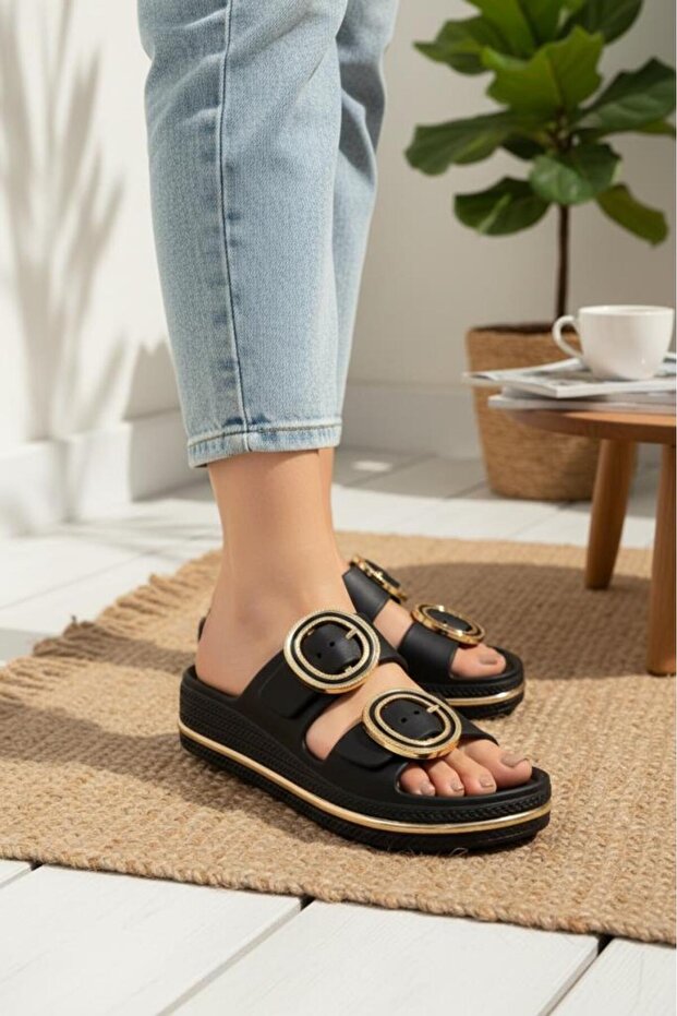 Women's Black Round Buckle Platform Slippers - Gold Stripe Detailed Sole