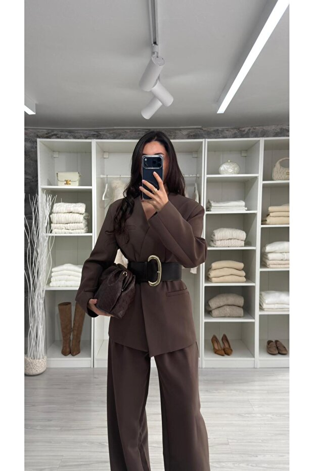 سترة سميكة بحزام - بني - 8