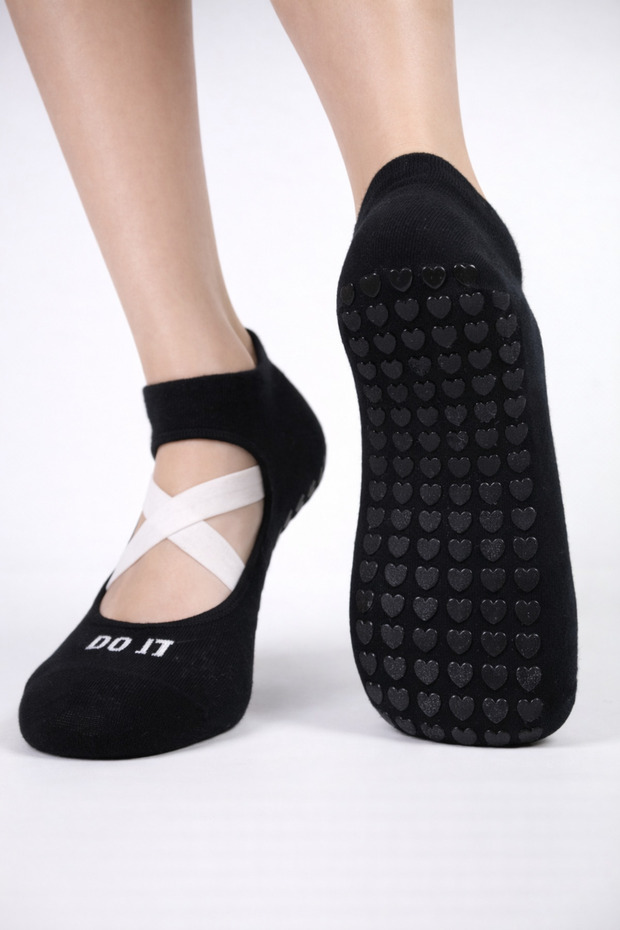 Black Non-Slip Sole Pilates and Yoga Booties Socks