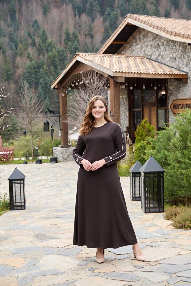 Elegant Women's Viscose Long Sleeve Oversized Dress with Piping on the Sleeves