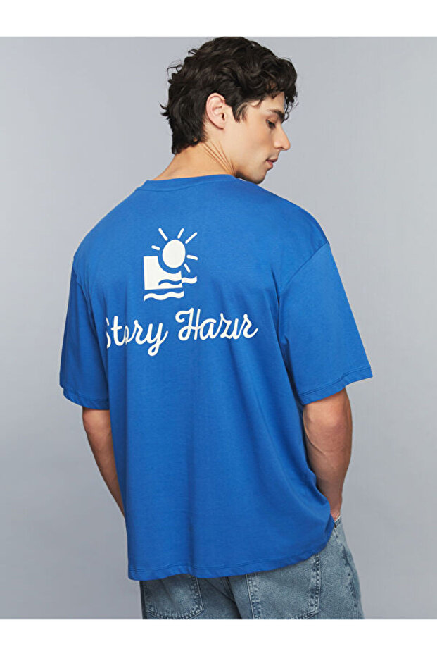 Esvab • Modern & Distinctive Zero Roba Collar Slogan Printed Combed Cotton Men's T-Shirt