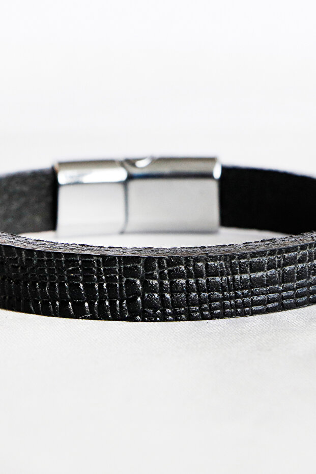 Patterned Black Genuine Leather Men's Bracelet with Magnetic Metal Opening and Closing, Valentine's Day Gift