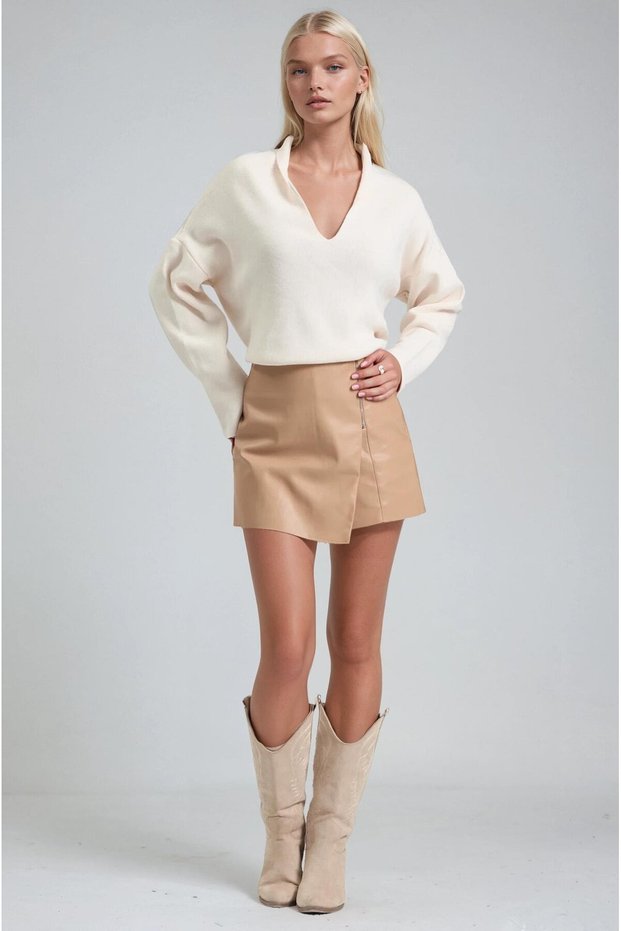 High Waist Asymmetrical Faux Leather Shorts Skirt 0111