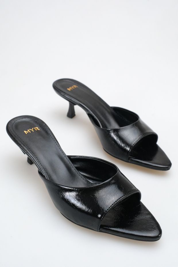 Women's Pointed Toe Heeled Sandals Black Yanki