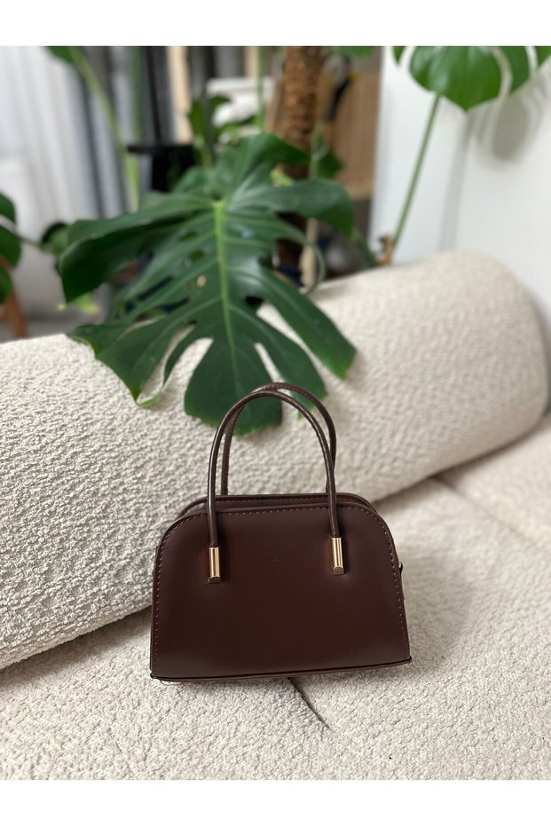 Zippered Hand and Shoulder Crossbody Women's Bag