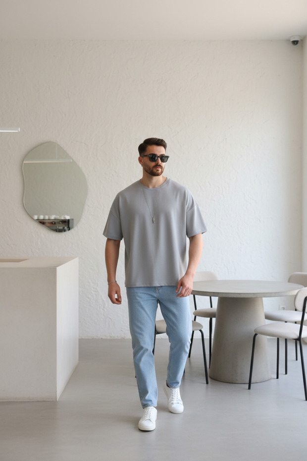 Men's Oversize Modal Fabric Non-Fading Vibrant Color Silky Textured T-Shirt