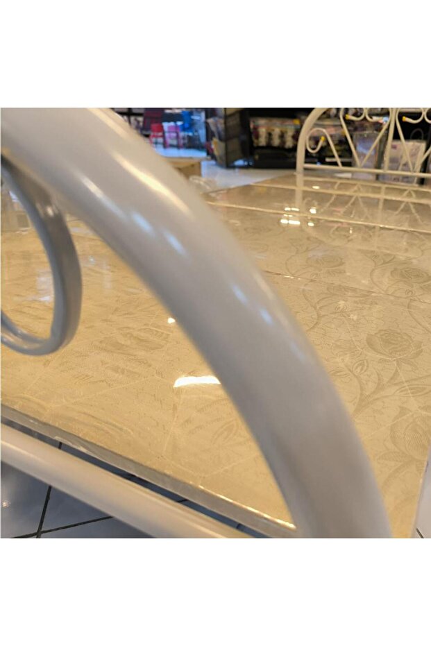 سرير حديدي قابل للطي - تصميم متين وعملي - 2