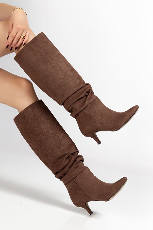 Sr-2001 Brown Suede Heeled Casual Boots