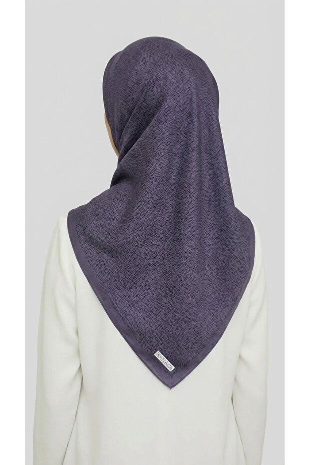 وشاح من الرايون بنقشة دقيقة - 4