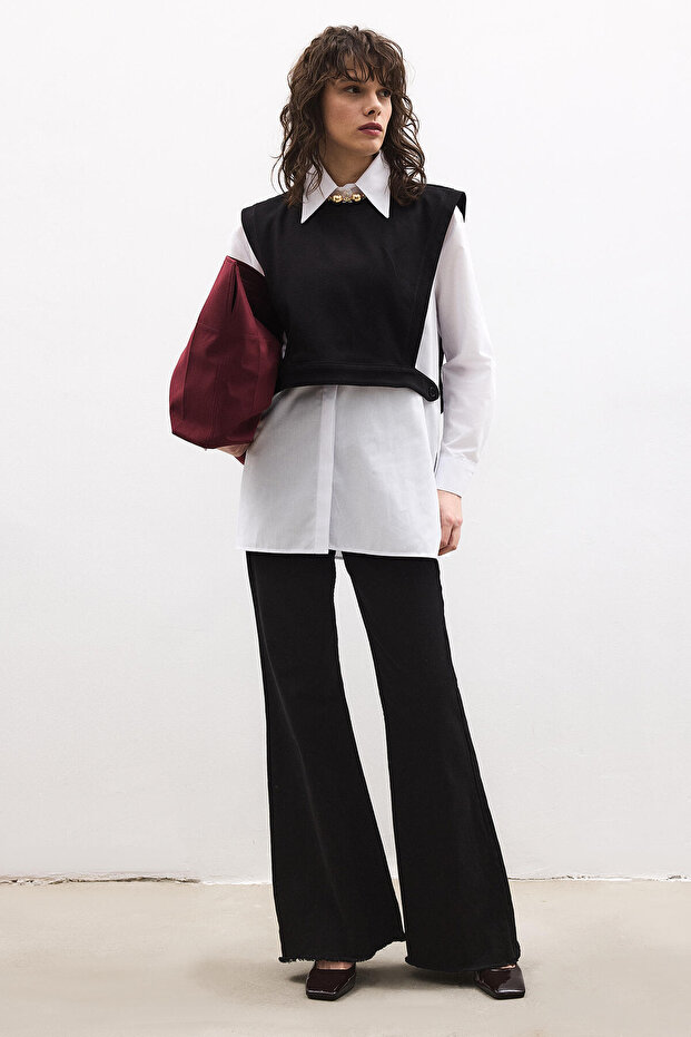 Knitted Sweater Poplin Shirt