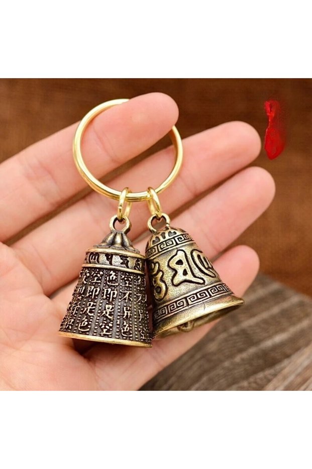 lingdang Fashion Six-character Carved Bell Keyfob Car Bag Keychain Party Gift