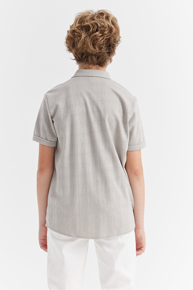Boy's Collared Buttoned Textured Shirt - 7