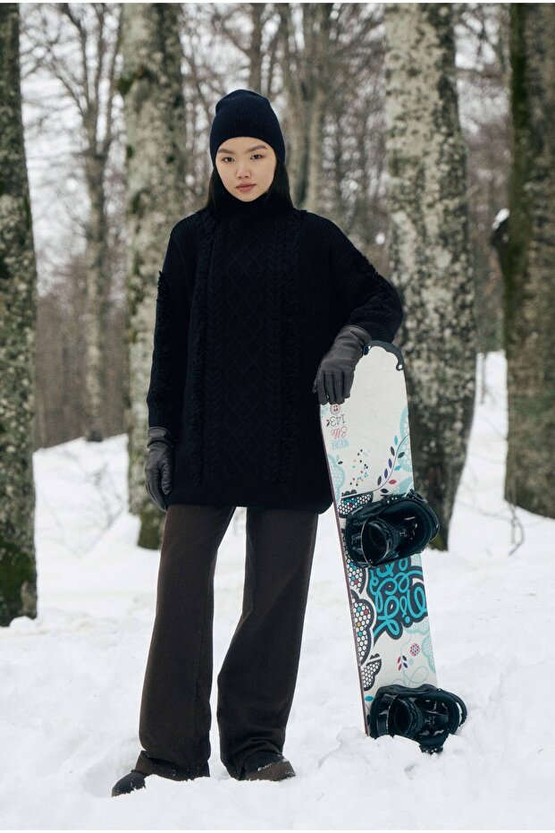 Püskül Detaylı Örme Kazak Lacivert - 1