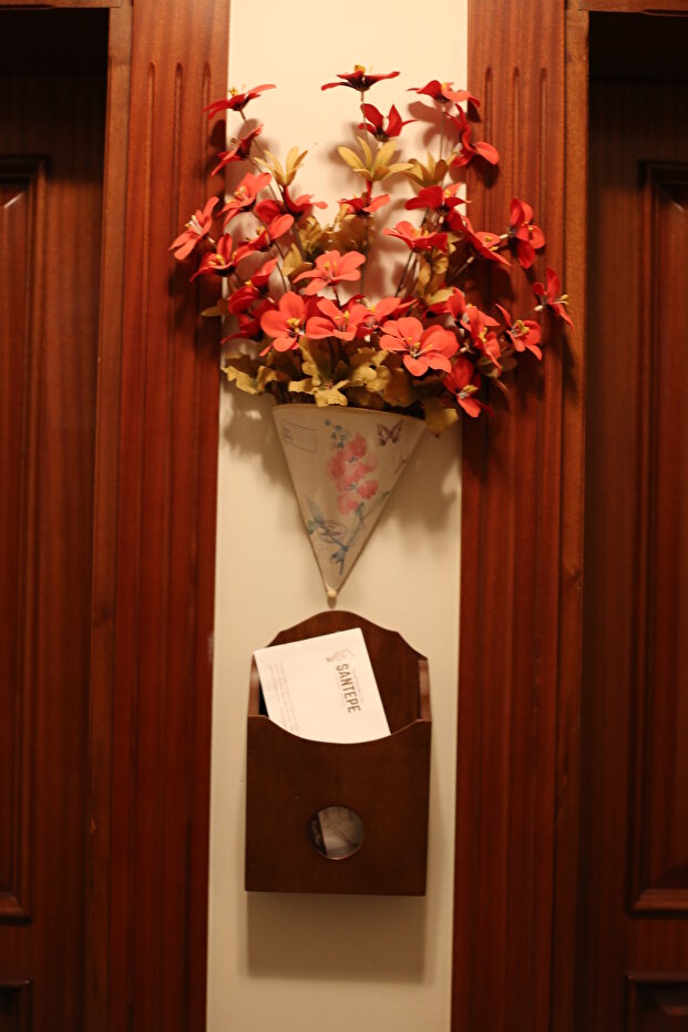 AHŞAP POSTA KUTUSU - 1