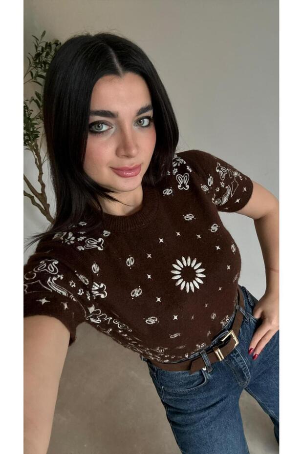 بلوزة محبوكة بنمط عرقي القهوة - 2