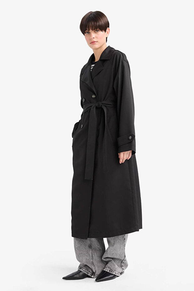 Trenchcoat (26 SP) - 2