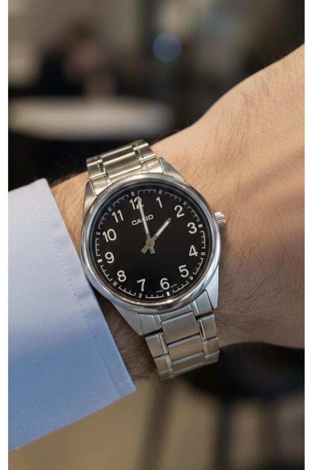 Mtp-V005D-1B4Udf Sporty and Stylish Numerous Digital Men's Watch