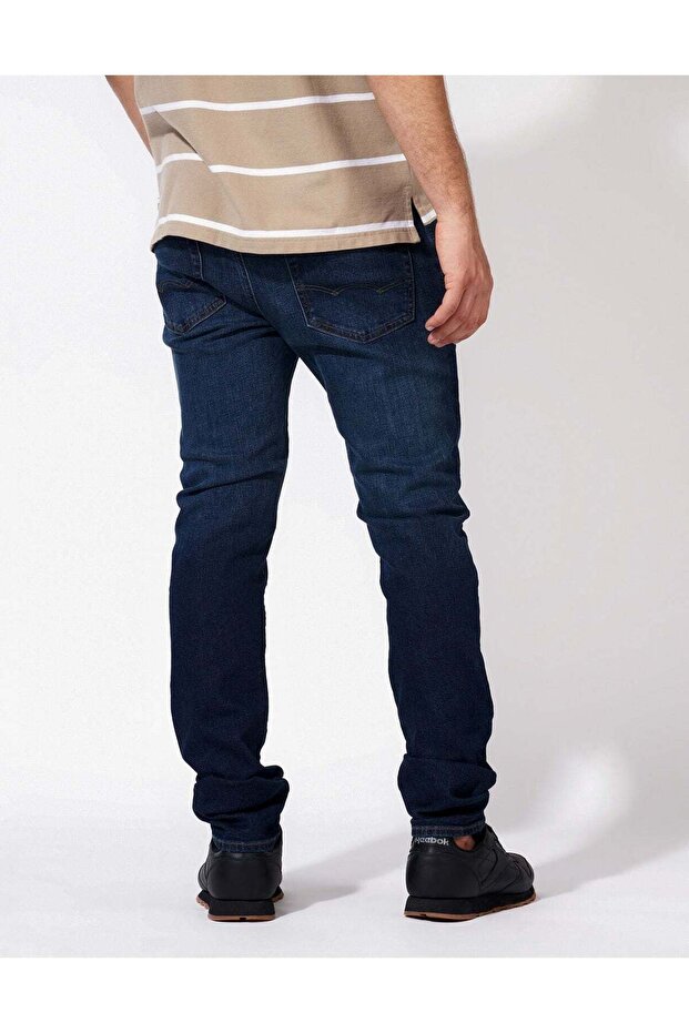 AE AirFlex+ Slim Jean - 2