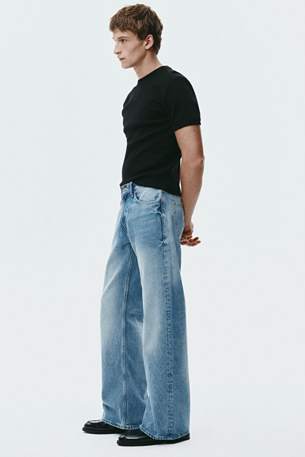 Relaxed Bootcut Jeans - 1