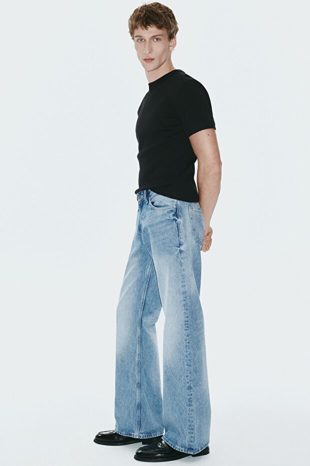 Relaxed Bootcut Jeans - 6
