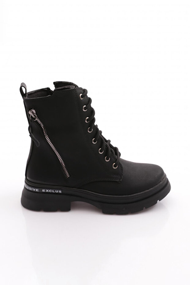 700-728-22K Women's Ornamental Zippered Long Boots