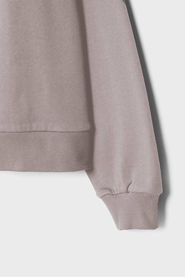 Basic omuz dekolteli sweatshirt - 8