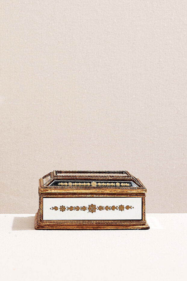 Marseille Box