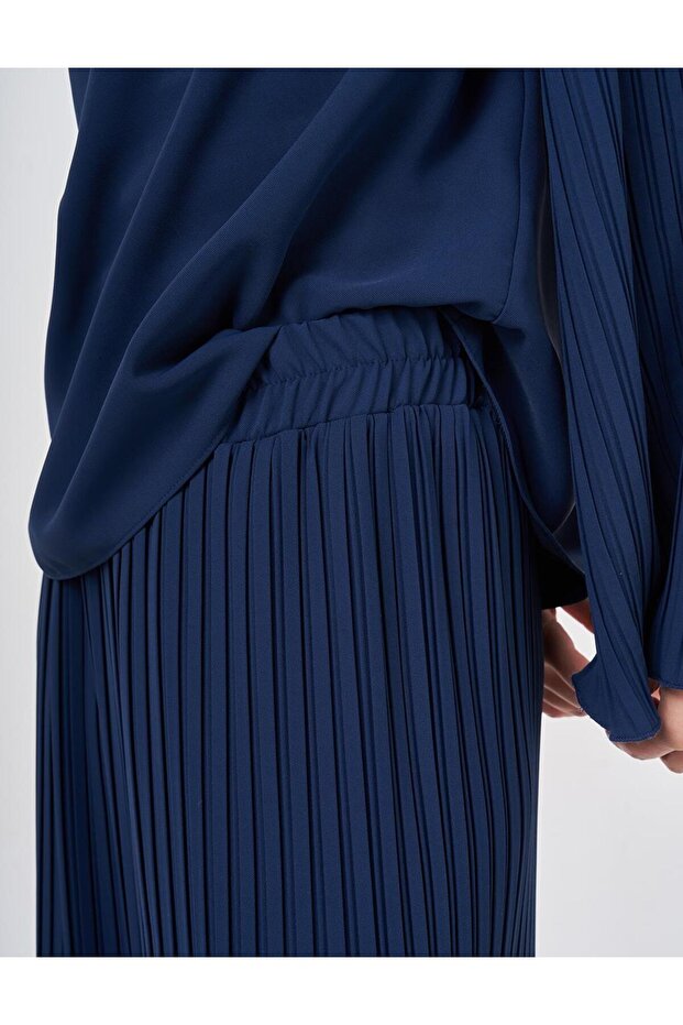 طقم بيليسيلي مكون من قطعتين باللون النيلي - 6