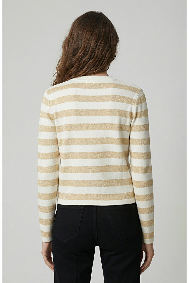 Kırıkbeyaz Simli Triko Ceket - 2