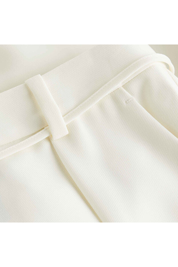 Kadın Beyaz Şort - 5