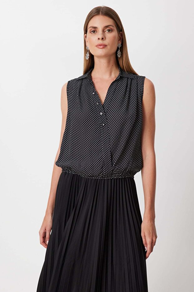 Puantiyeli Kolsuz Bluz - 1