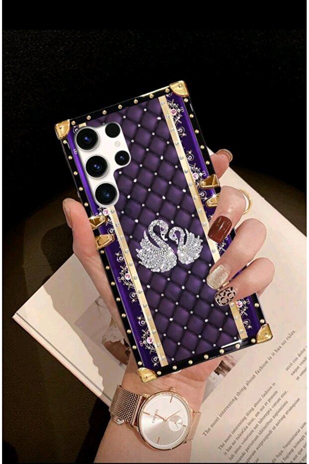 جراب هاتف مستطيل مقاوم للصدمات بنمط بجعة مطبوع بتقنية الطباعة ثنائية الأبعاد، مناسب لهاتف سامسونج جالاكسي إس 24 بلس - 1