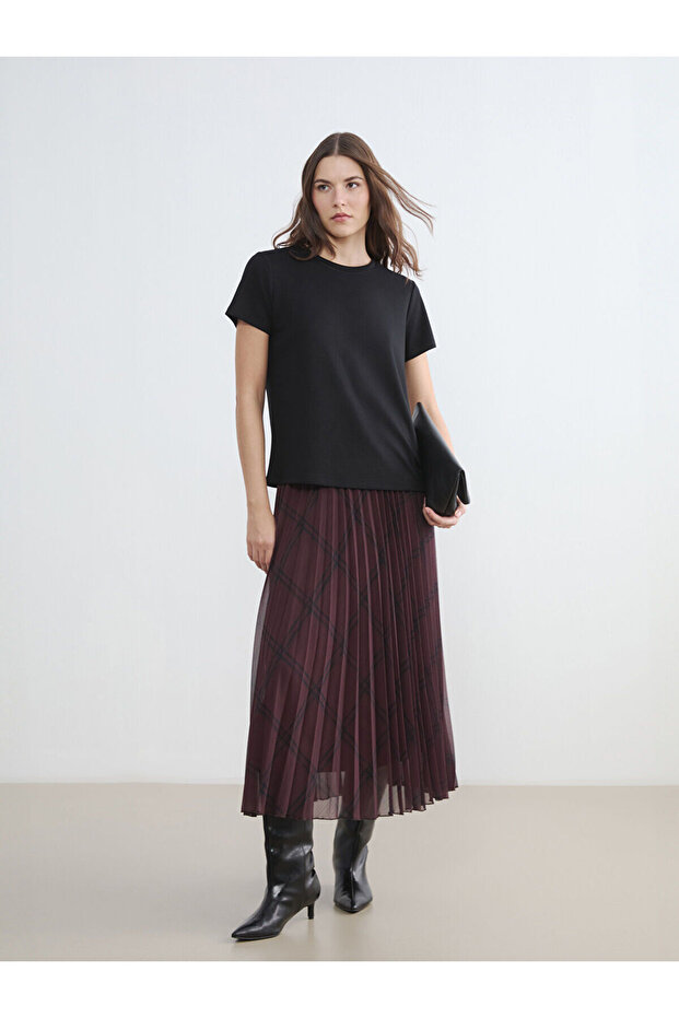 Burgundy Elastic Waist Plaid Patterned Pleated Skirt (S6)
