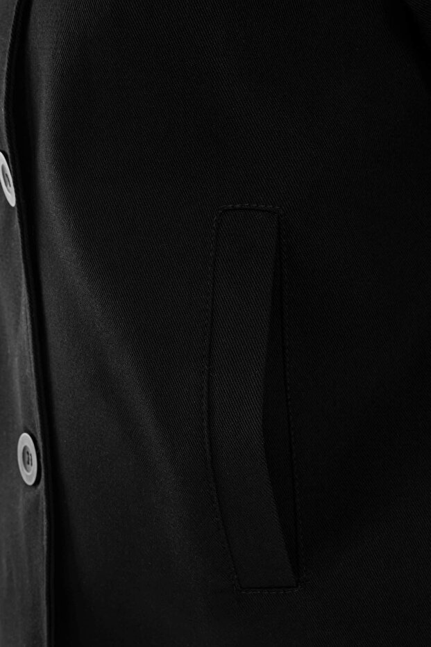 Siyah Kruvaze Oversize Kısa Trençkot TWOAW26TR00020 - 6