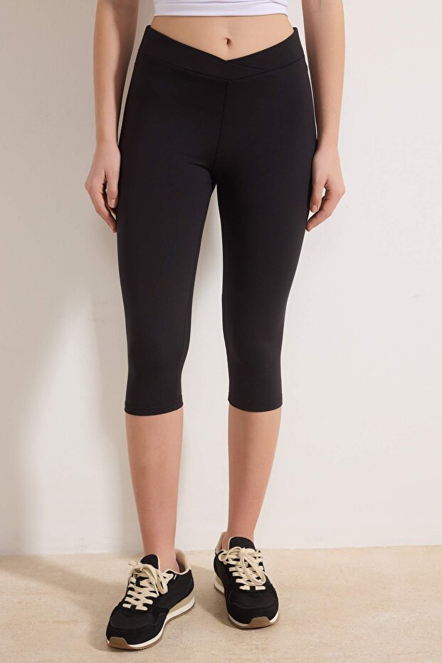 Siyah Kapri Boy Fırçalı Soft Kumaş Kruvaze Bel Örme Spor Tayt THMSS26TY00004 - 5