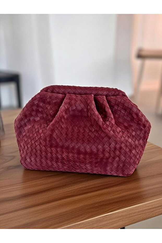 The Moiss Knitted Textured Scholarship Burgundy Color Suede Hand and Shoulder Bag