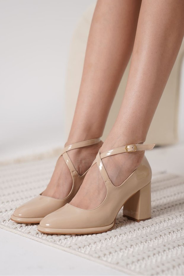 Cali Premium Nude Patent Leather Women's Heeled Shoes