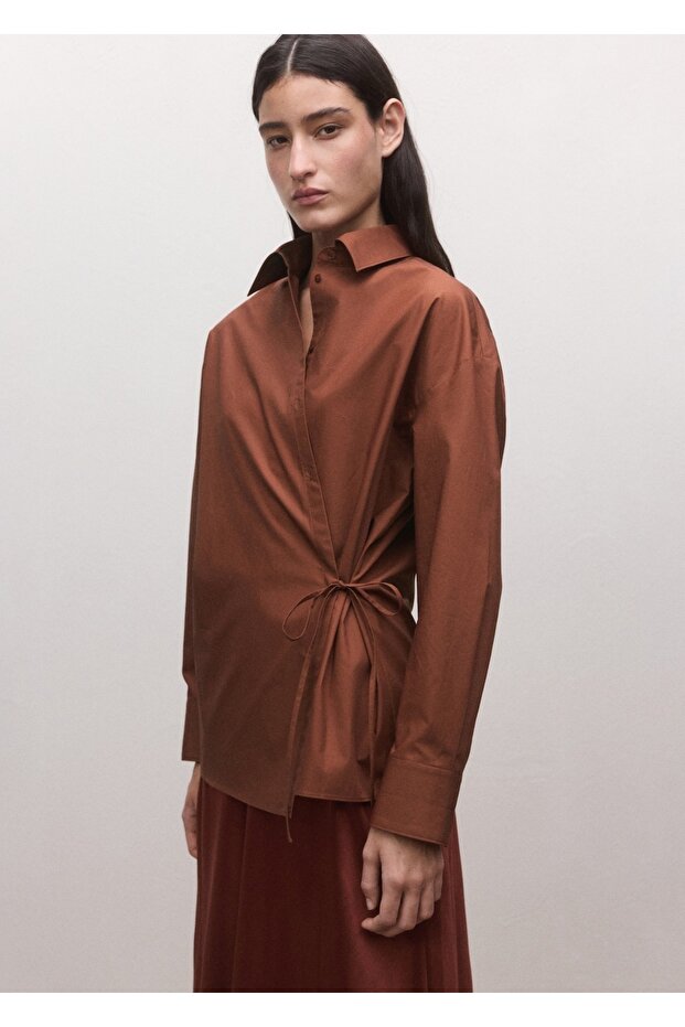 Pamuklu kruvaze gömlek - 1