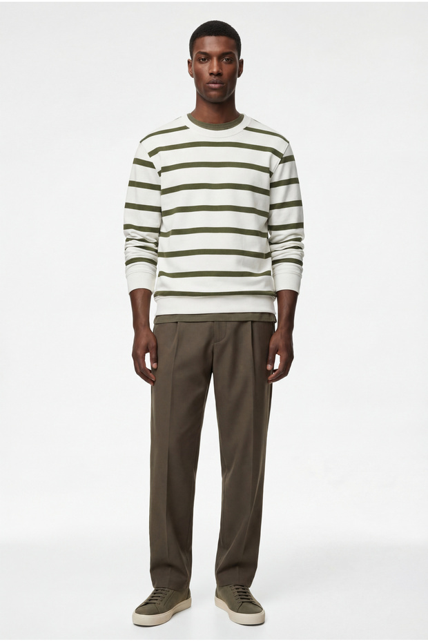 Long Sleeve Crew Neck Fleece-Lined Regular Fit Sweatshirt