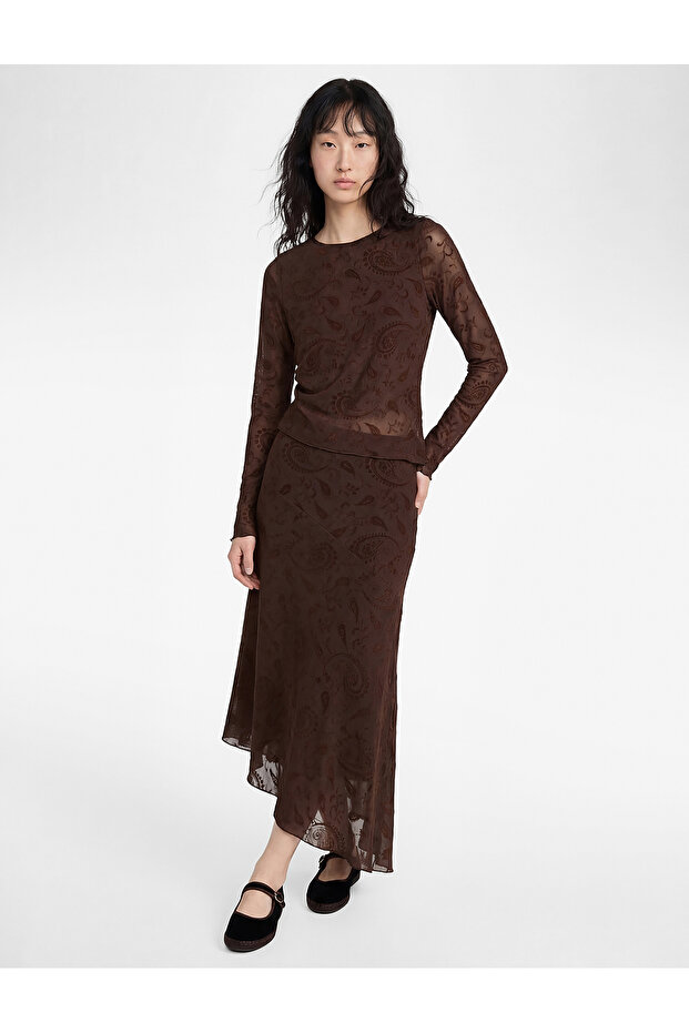 Asymmetrical Long-Sleeved Crew Neck Shawl Patterned Tulle T-Shirt