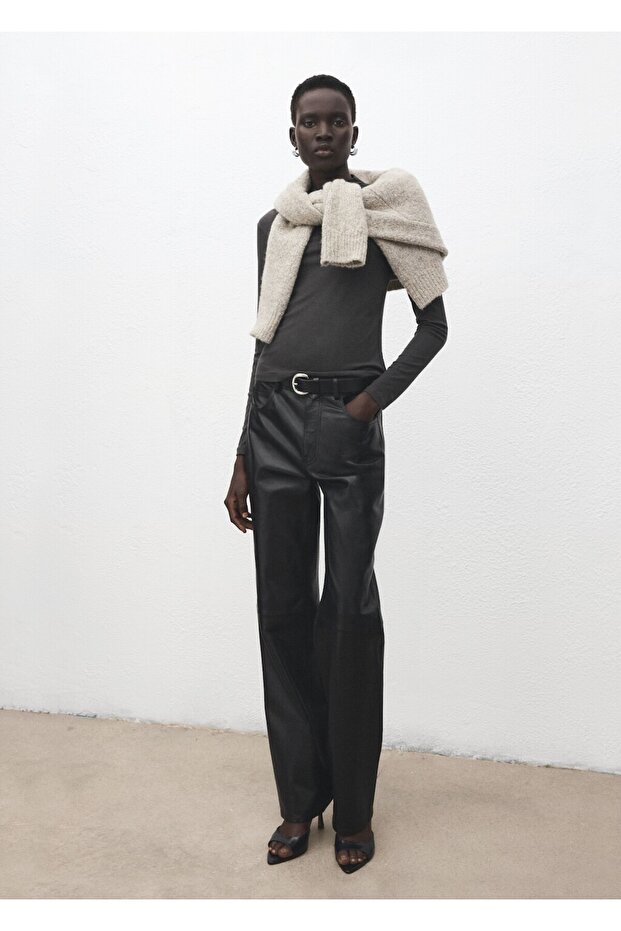 Dik yaka tişört - 2